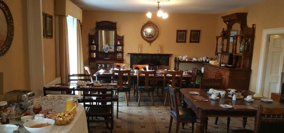 Meath Arms Country Inn Охрим Экстерьер фото